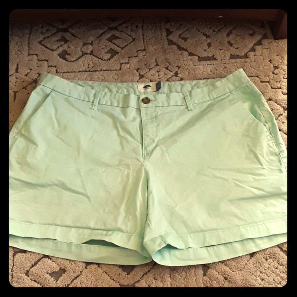 Old Navy's shorts